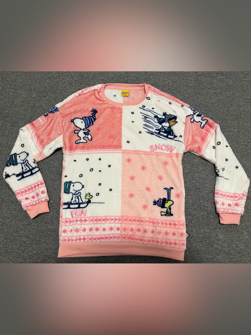 Peanuts Snoopy Pink & White Kids Fleece Pullover Sweatshirt